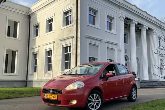 Fiat Grande Punto (2007) thumbnail 5