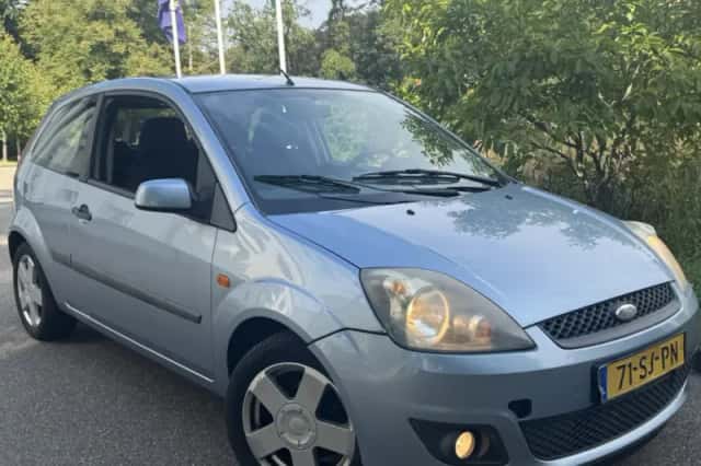 Ford Fiesta (2006) thumbnail 1