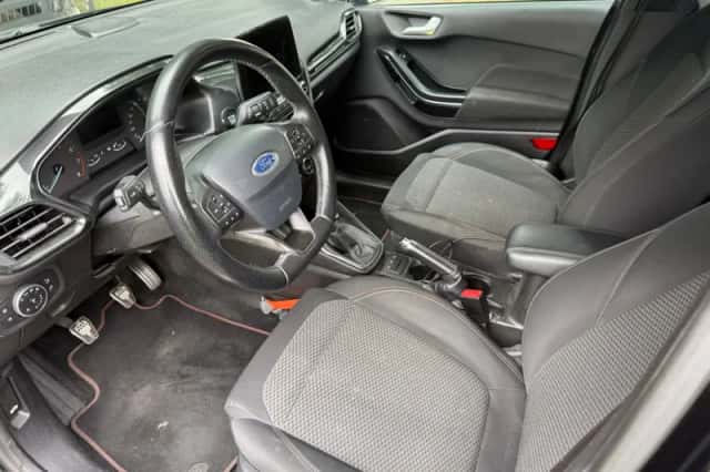 Ford Fiesta (2018) thumbnail 2