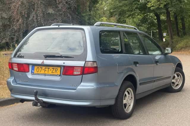 Mitsubishi Galant (2000) thumbnail 5