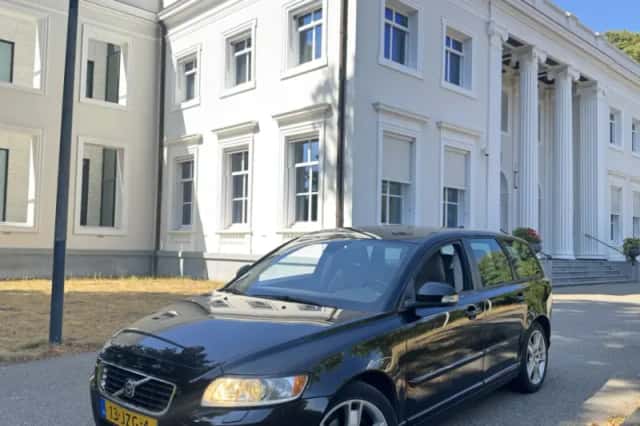 Volvo V50 (2009) thumbnail 1