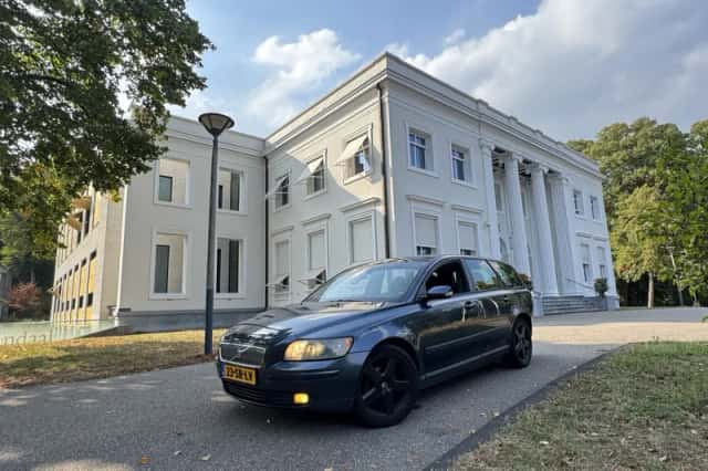 Volvo V50 (2006) thumbnail 1