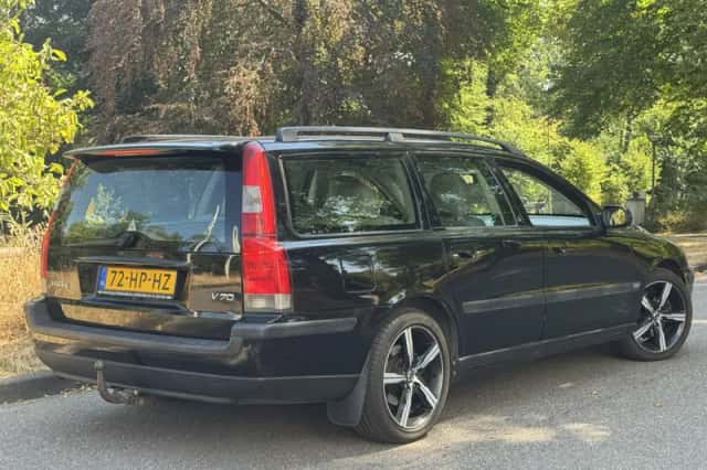 Volvo V70 (2001) thumbnail 4