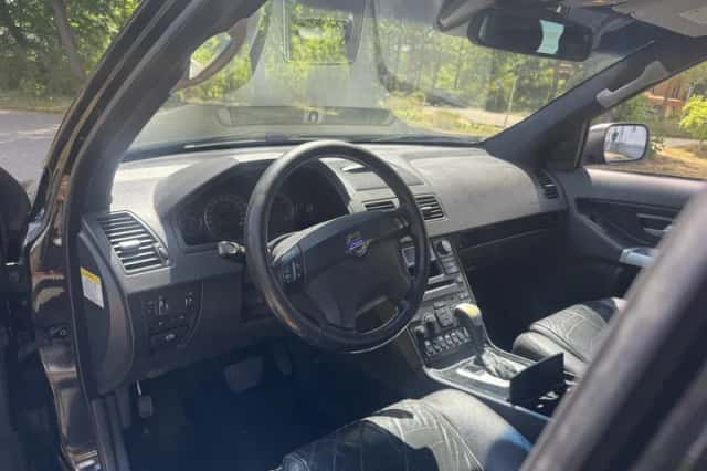 Volvo XC90 (2003) thumbnail 2