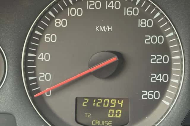 Volvo XC90 (2003) thumbnail 5