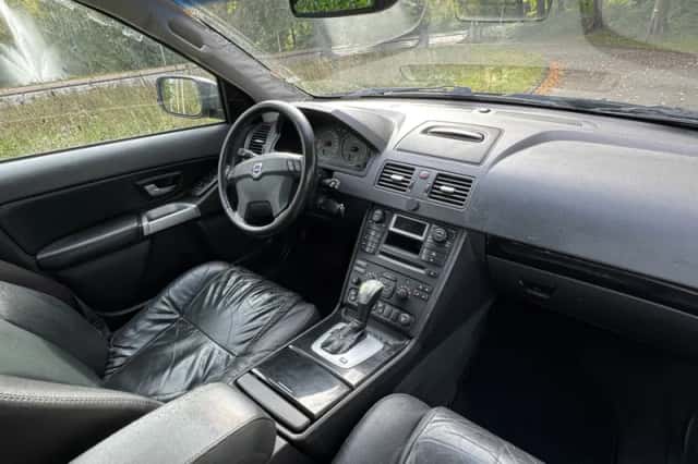 Volvo XC90 (2003) thumbnail 5