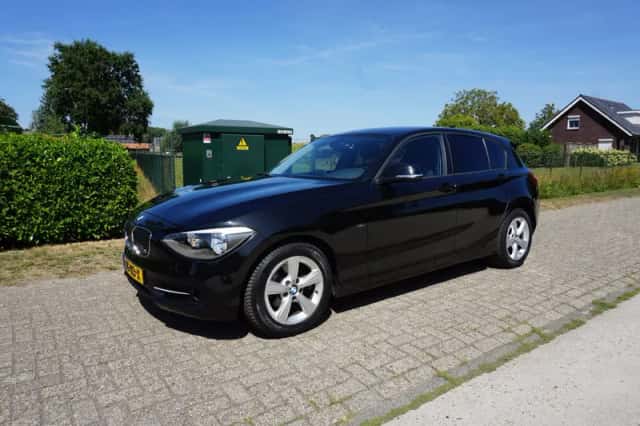 BMW 1-Serie (2013) thumbnail 1