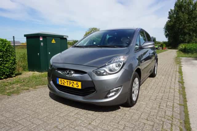 Hyundai ix20 (2012) thumbnail 2