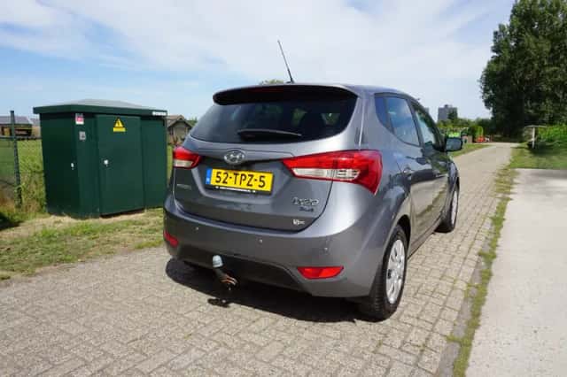 Hyundai ix20 (2012) thumbnail 4
