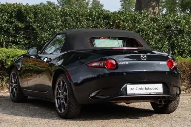 Mazda MX-5 (2019) thumbnail 5