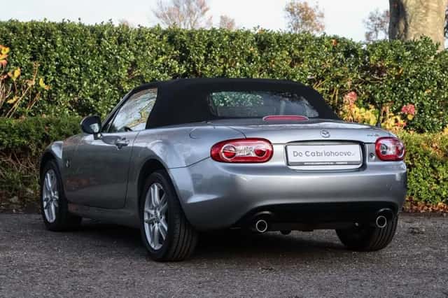Mazda MX-5 (2010) thumbnail 5