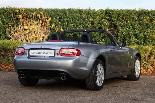 Mazda MX-5 (2010) thumbnail 6