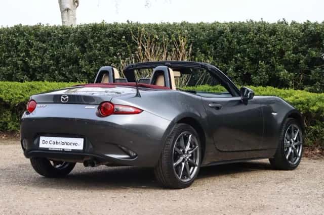 Mazda MX-5 (2018) thumbnail 6
