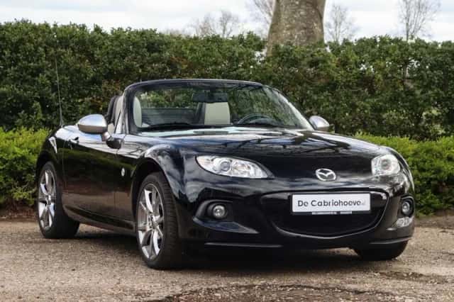 Mazda MX-5 (2014) thumbnail 2
