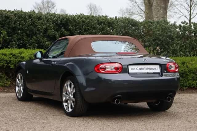 Mazda MX-5 (2013) thumbnail 5