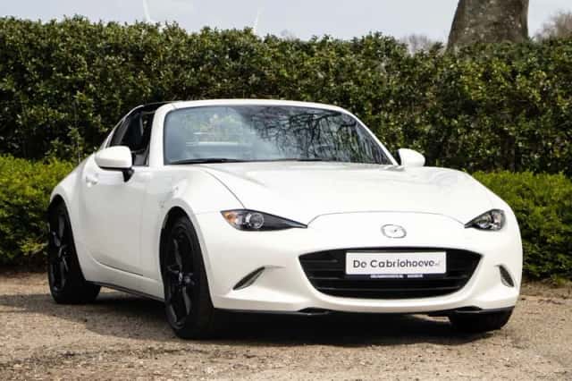 Mazda MX-5 (2019) thumbnail 2