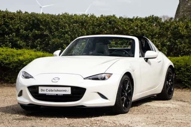 Mazda MX-5 (2019) thumbnail 3