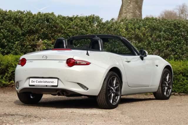 Mazda MX-5 (2019) thumbnail 6