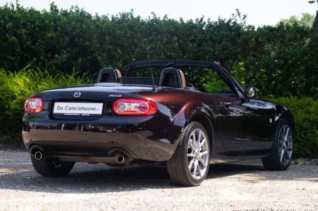 Mazda MX-5 (2012) thumbnail 6