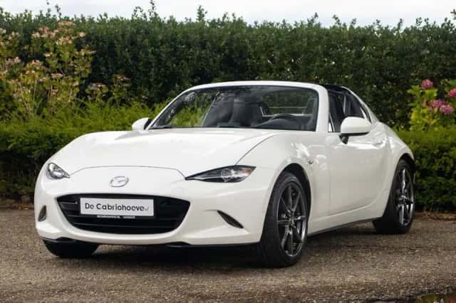 Mazda MX-5 (2019) thumbnail 3