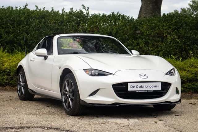 Mazda MX-5 (2019) thumbnail 2