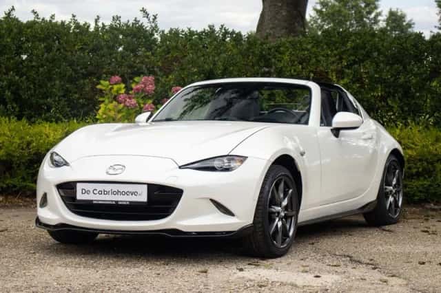 Mazda MX-5 (2019) thumbnail 3