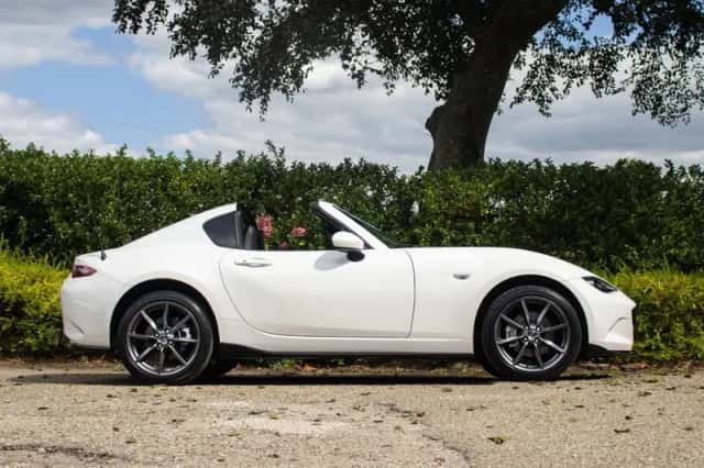 Mazda MX-5 (2019) thumbnail 4