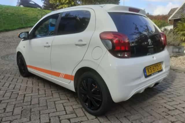 Peugeot 108 (2016) thumbnail 2