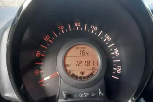 Peugeot 108 (2016) thumbnail 5