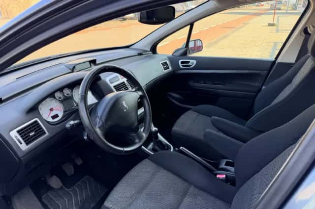 Peugeot 307 (2007) thumbnail 5