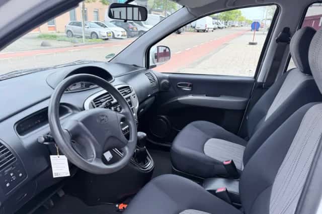 Hyundai Matrix 1.6i Style (2009) thumbnail 2