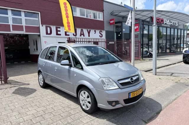 Opel Meriva (2008) thumbnail 4