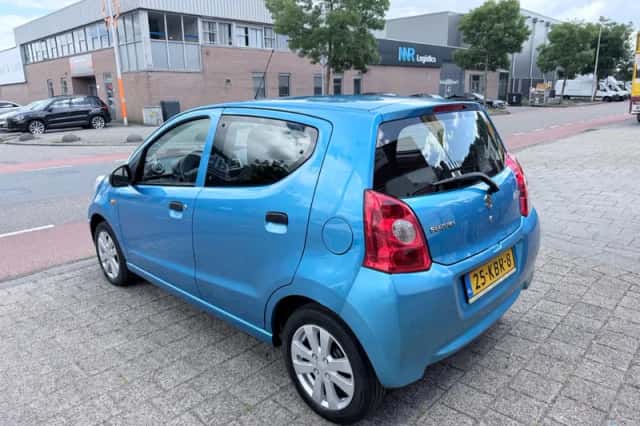 Suzuki Alto (2009) thumbnail 4