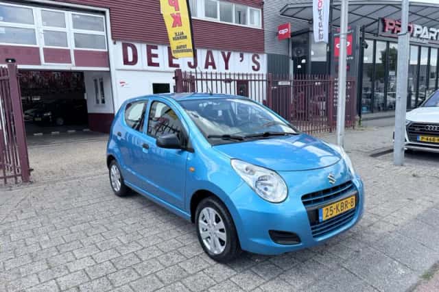Suzuki Alto (2009) thumbnail 6