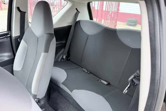Peugeot 107 (2013) thumbnail 6