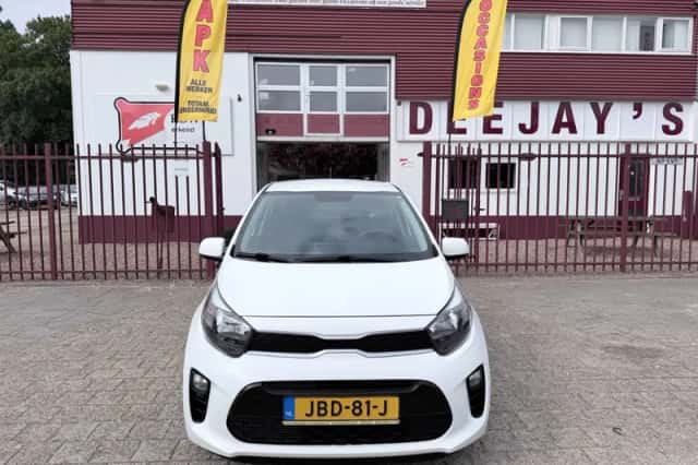 Kia Picanto (2018) thumbnail 6