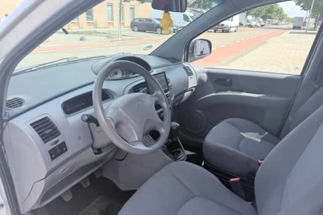 Hyundai Matrix (2008) thumbnail 4