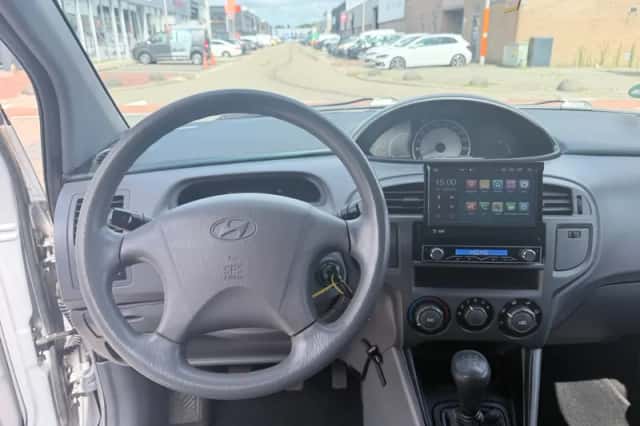 Hyundai Matrix (2008) thumbnail 6