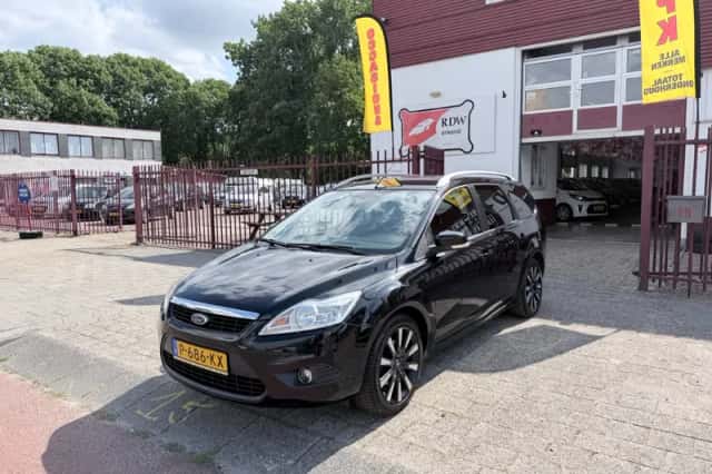Ford Focus (2009) thumbnail 1