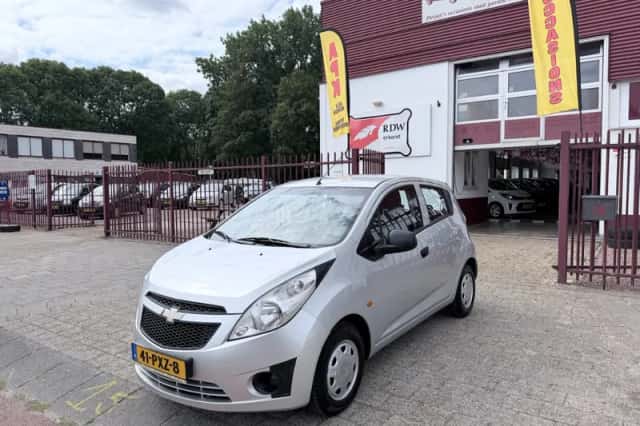 Chevrolet Spark (2011) thumbnail 1