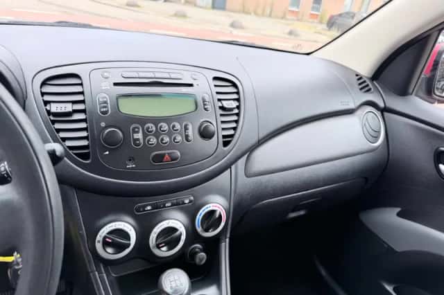 Hyundai i10 (2009) thumbnail 4