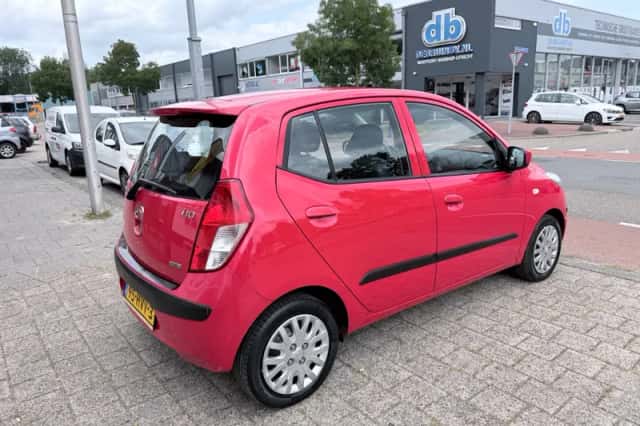 Hyundai i10 (2009) thumbnail 6