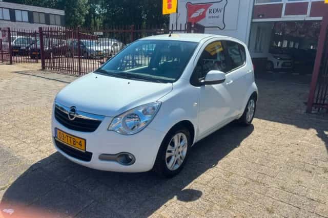 Opel Agila (2012) thumbnail 1