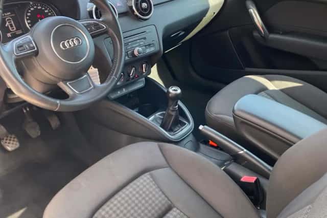 Audi A1 (2012) thumbnail 4