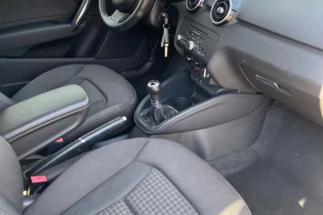 Audi A1 (2012) thumbnail 5