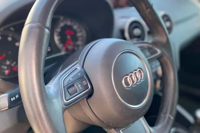 Audi A1 (2012) thumbnail 6