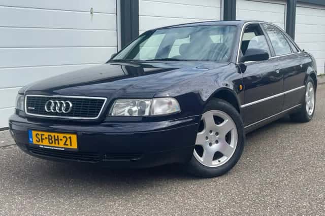 Audi A8 (1997) thumbnail 1