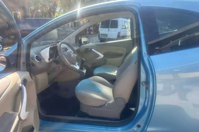 Ford Ka (2009) thumbnail 5