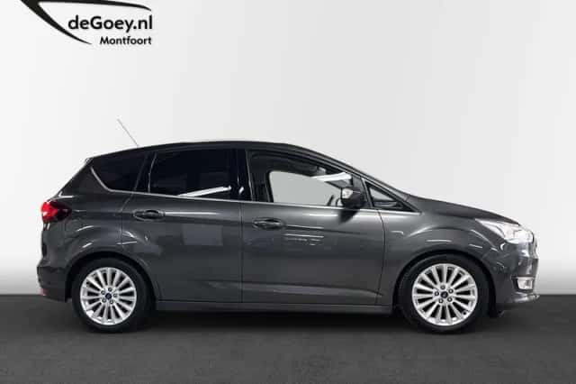Ford C-Max (2017) thumbnail 4