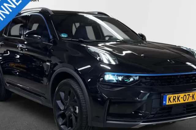 Lynk & Co 01 (2023) thumbnail 1